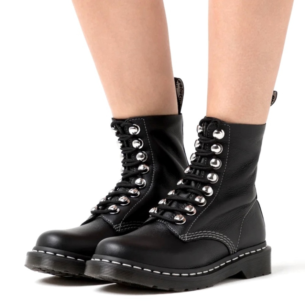 NEW DR MARTES 1460 PASCAL HARDWARE VIRGINIA